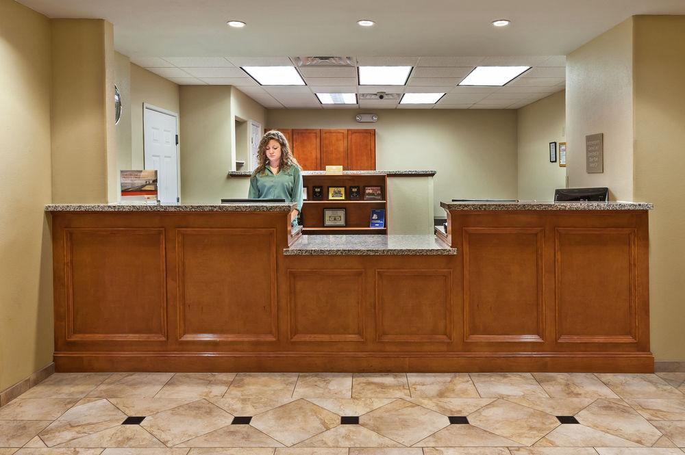 Candlewood Suites Deer Park By Ihg Bagian luar foto