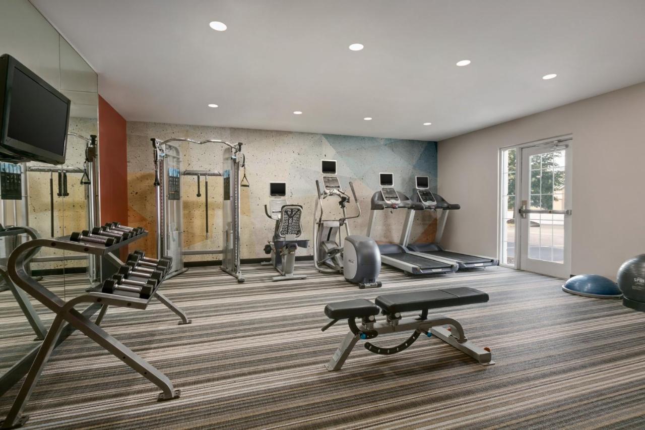 Candlewood Suites Deer Park By Ihg Bagian luar foto