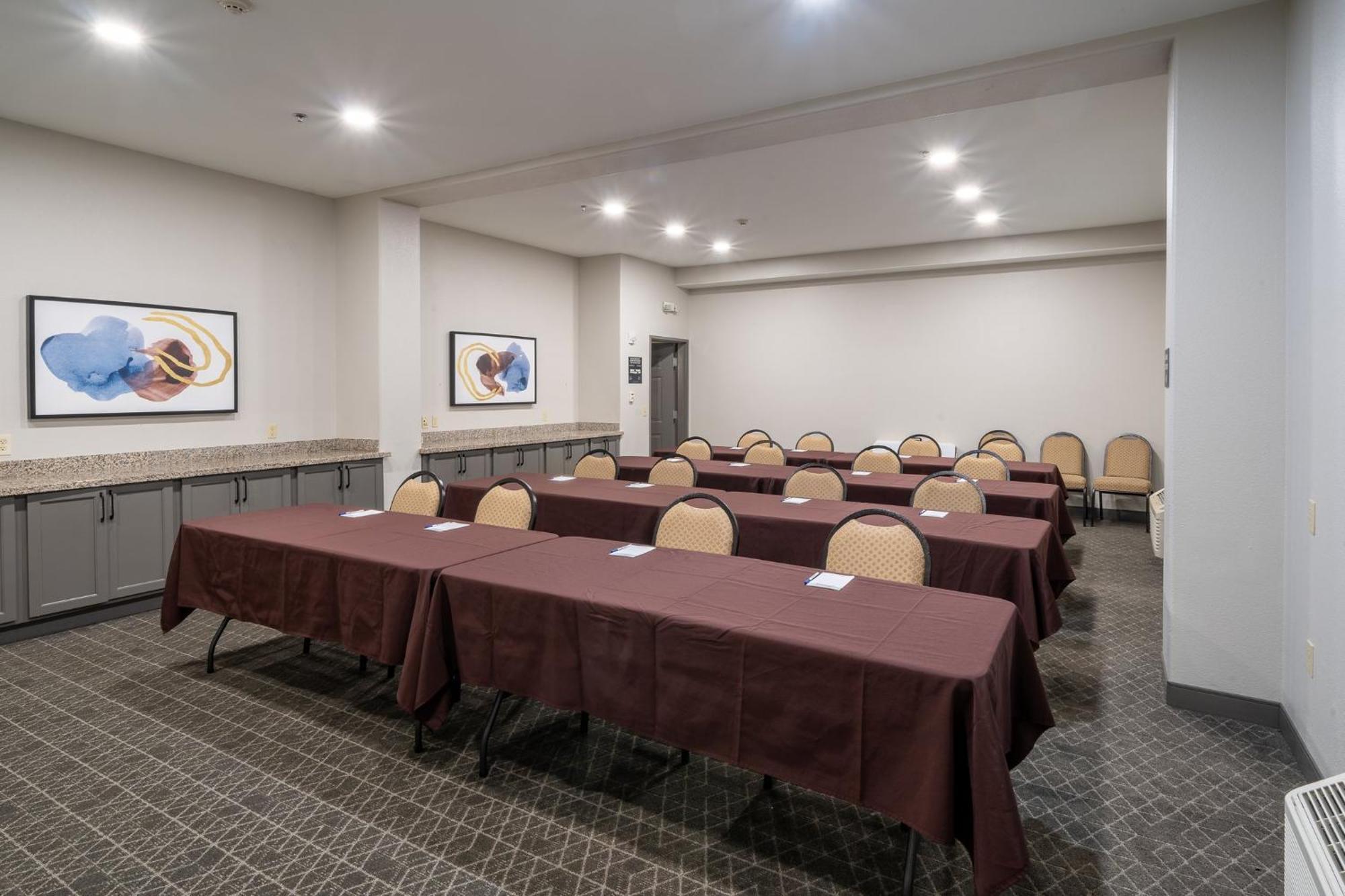 Candlewood Suites Deer Park By Ihg Bagian luar foto