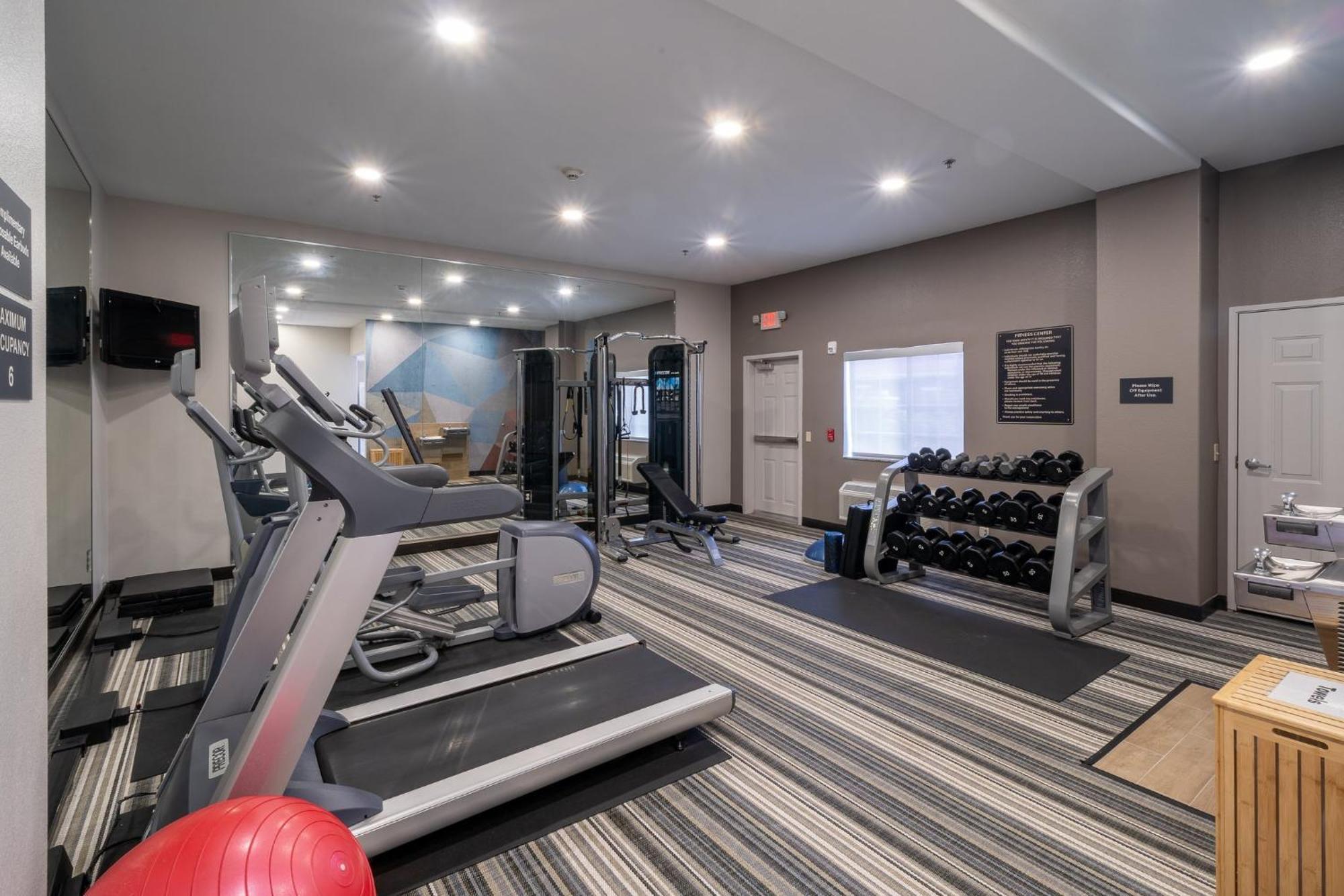 Candlewood Suites Deer Park By Ihg Bagian luar foto