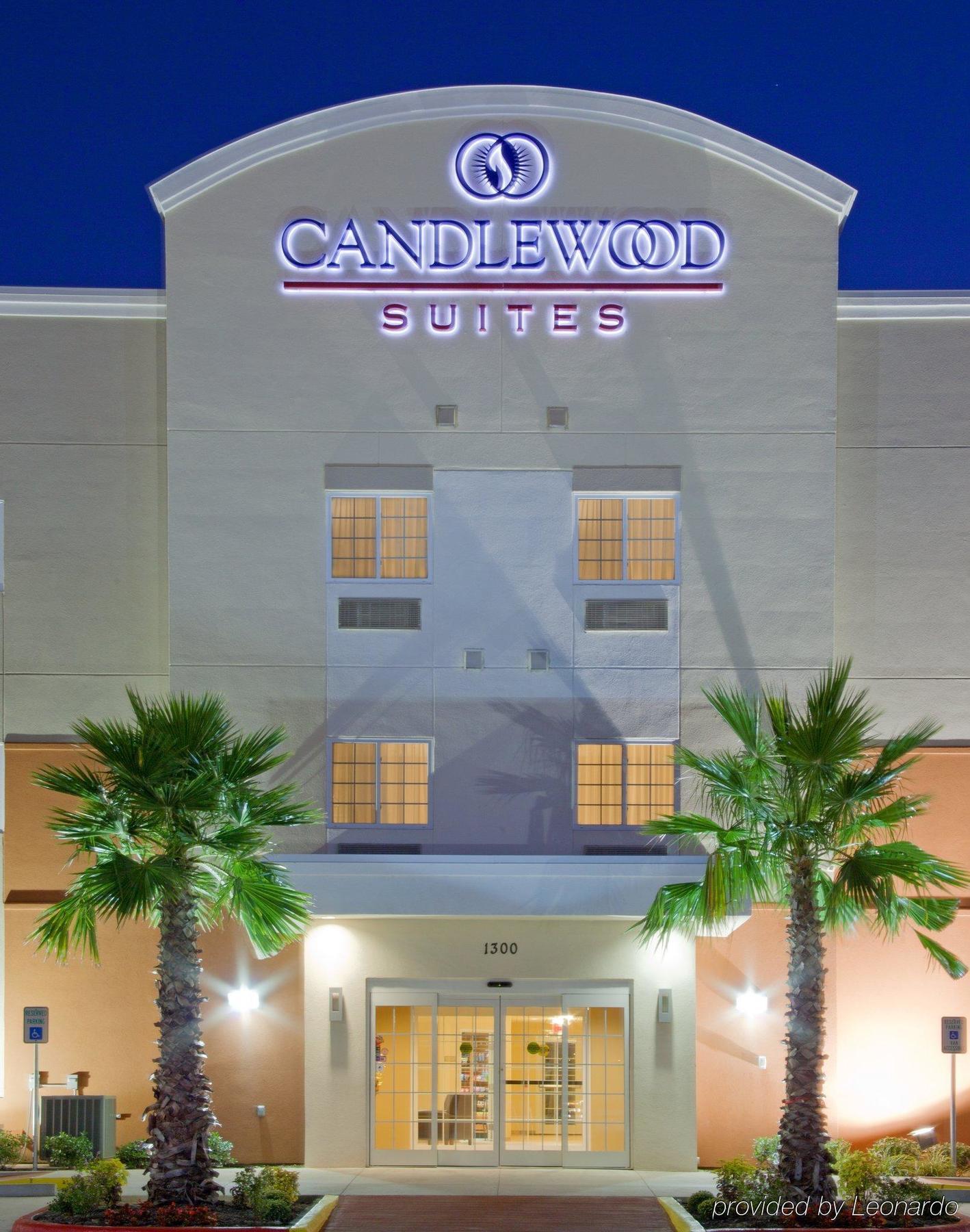 Candlewood Suites Deer Park By Ihg Bagian luar foto